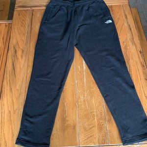 Black North Face women’s medium sweatpants